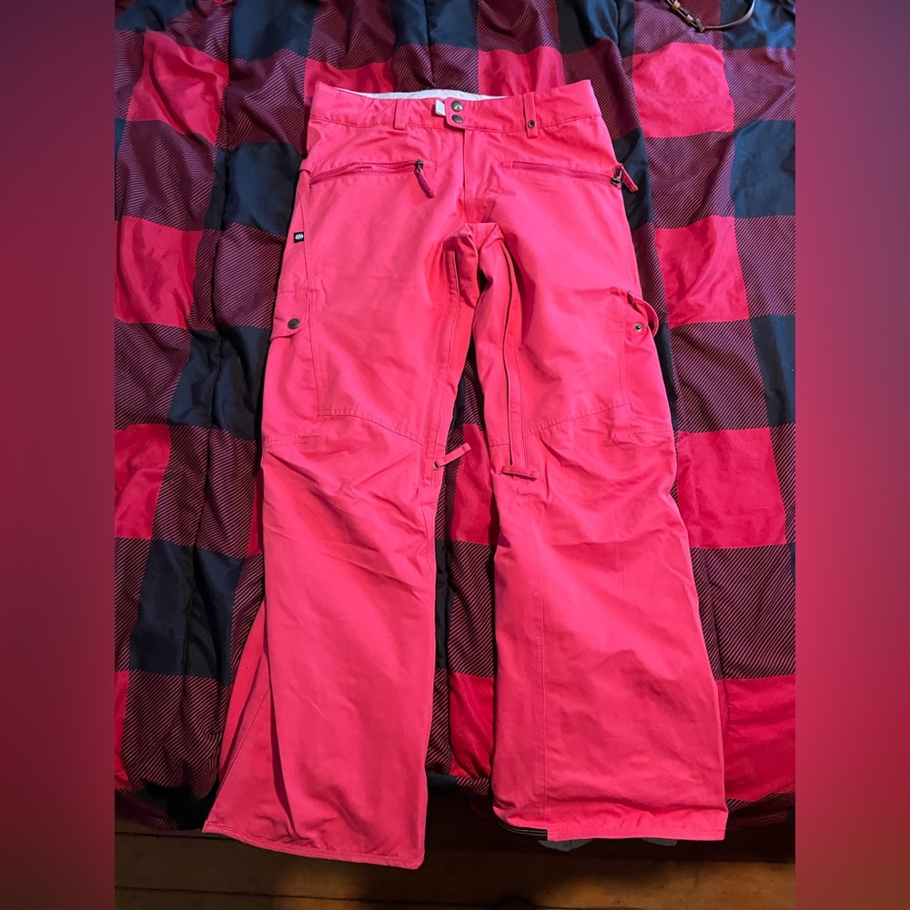 686 women’s snowboarding pants